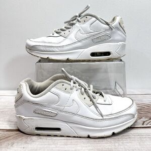 Nike Air Max 90 Youth Athletic Shoes Sneakers Kicks Size 7Y fits Women’s 8 RARE